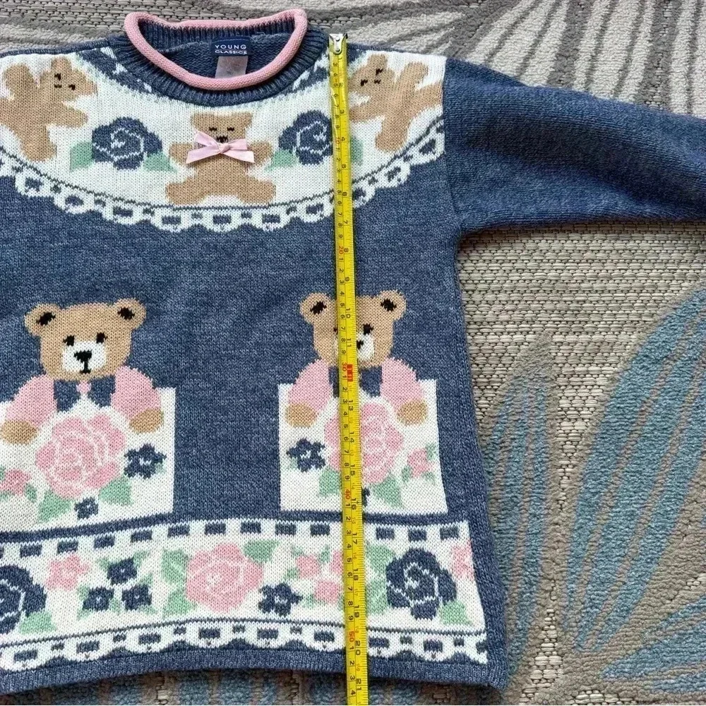 Vintage Young Classics Youth Girls’ Acrylic Teddy Bear Floral Sweater Size Small